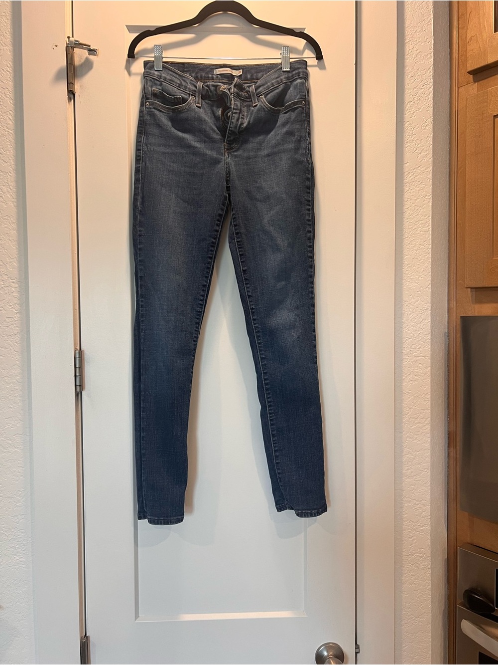 Levi’s 311 Shaping Skinny Jean 28 x 32